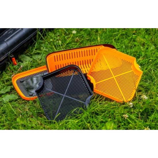 Cutie Momeli Guru Bait Box 5.3 Pint Orange (GBB012)